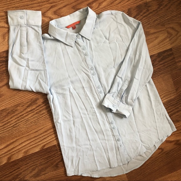 ModCloth light blue button up - Picture 4 of 8